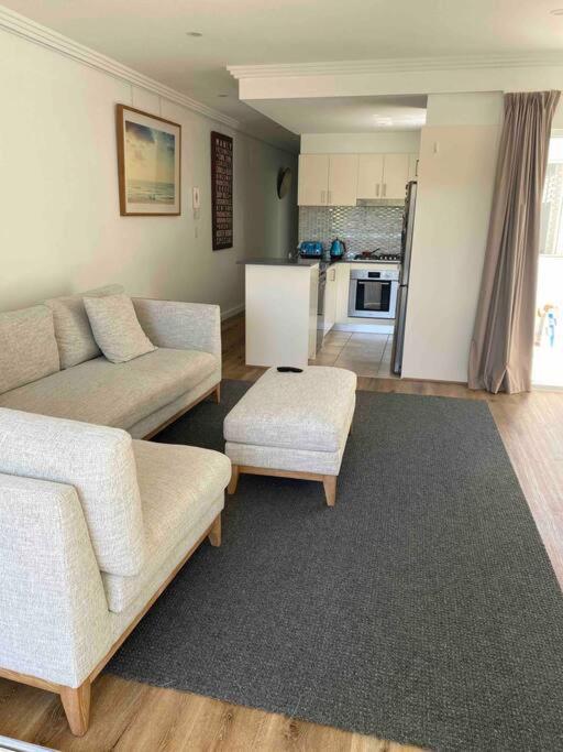 2 Bedroom Ground Floor - Stylish Manly Coast Sydney